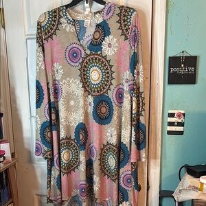 Floral Patterned Women's Dress Size 3X